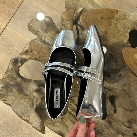 NEW Steve Madden Alisah Mary Jane flats - Picture 2 of 5